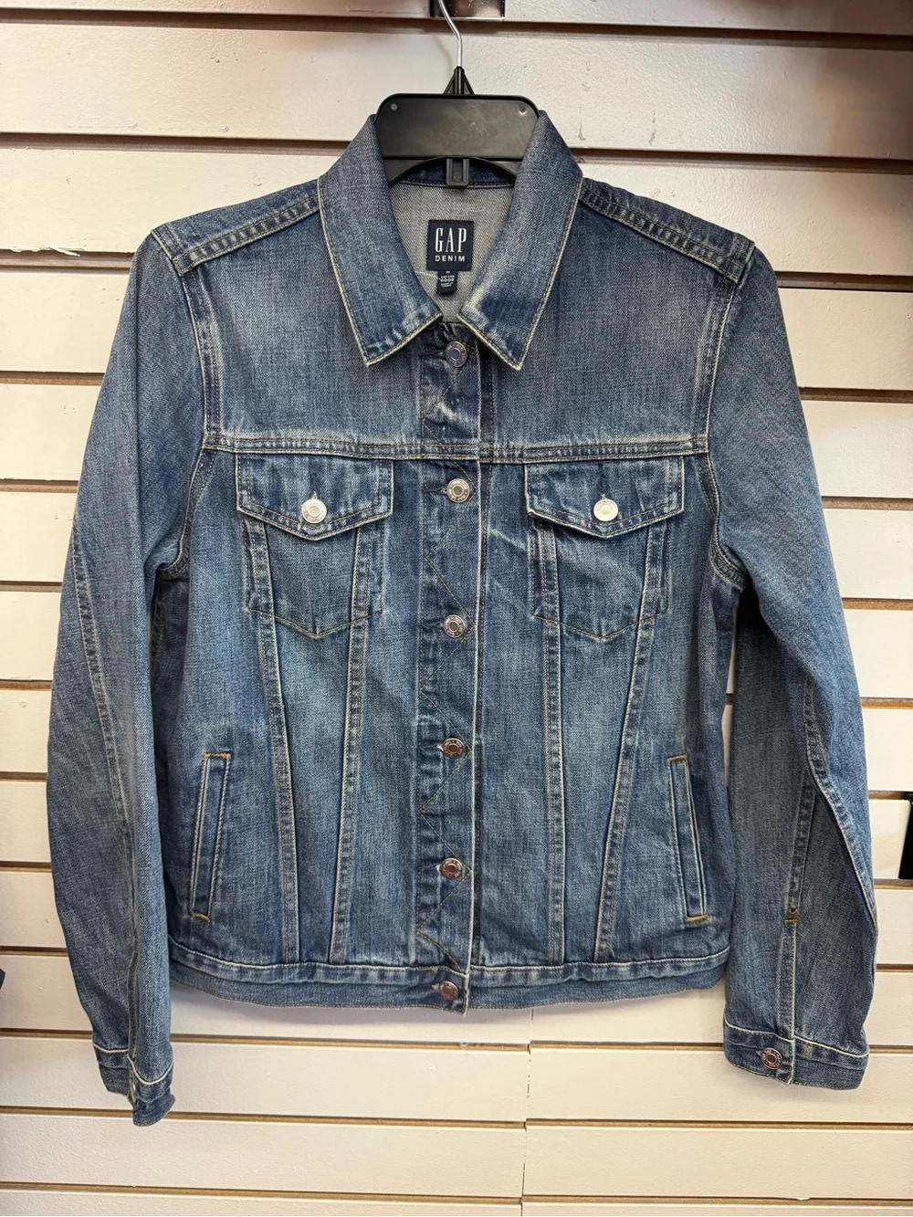 GAP Denim Classic Blue Jean Jacket Button Front Trucker Women’s